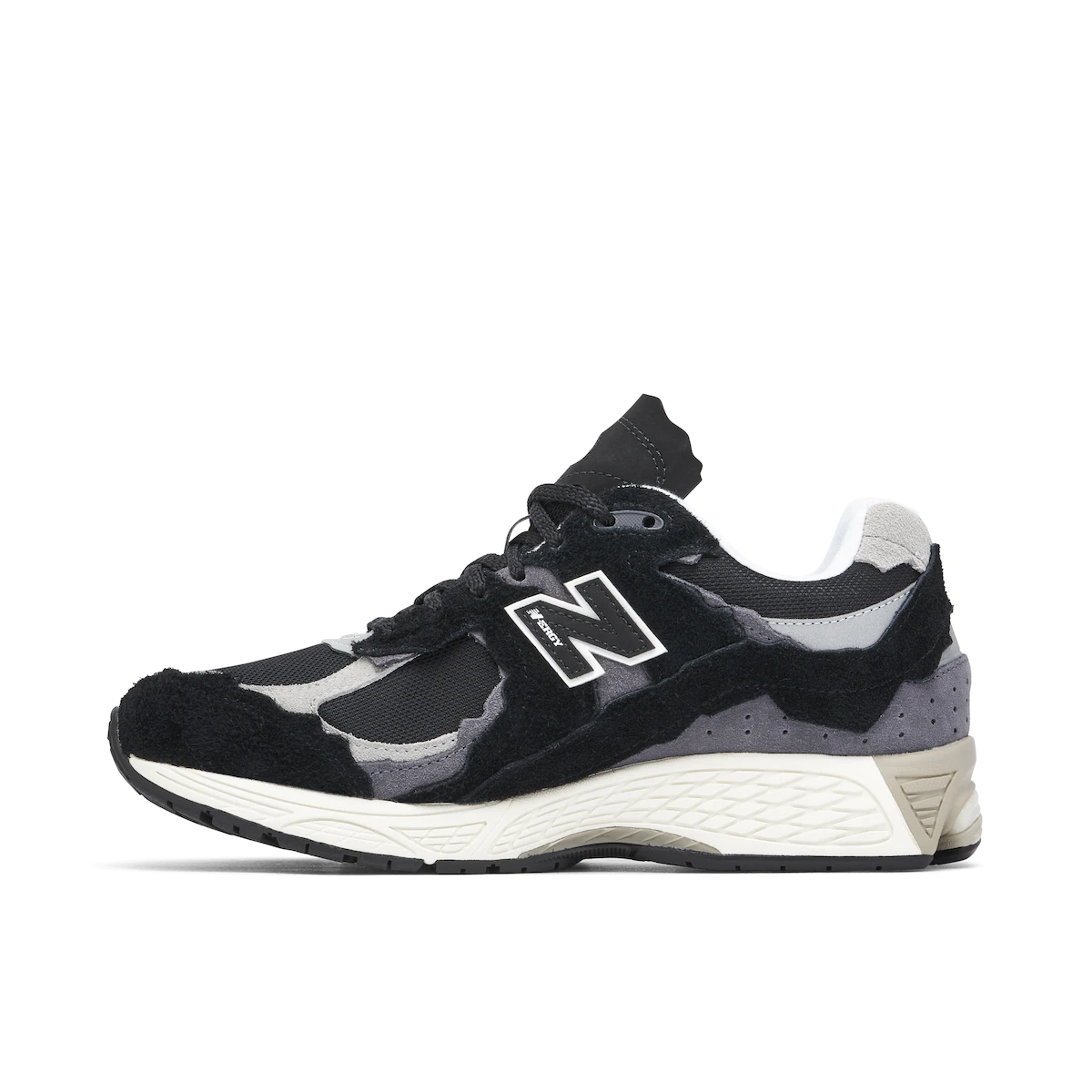 New Balance 2002R Protection Pack Black Grey