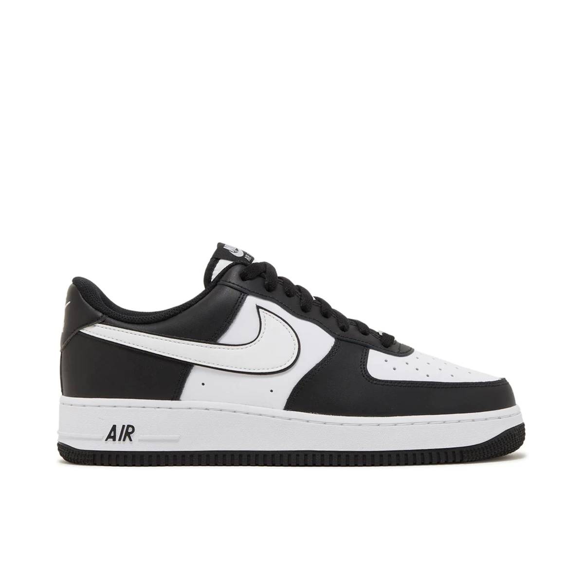 Nike Air Force 1 07 Low White Panda