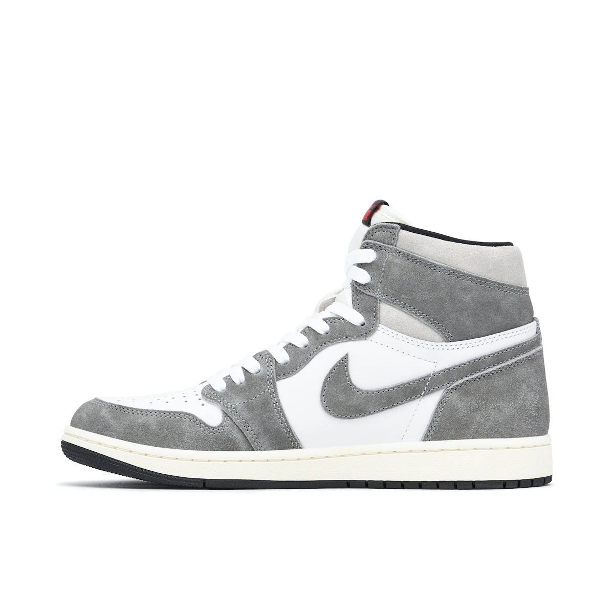 Nike Air Jordan 1 Retro High OG Light Smoke Grey