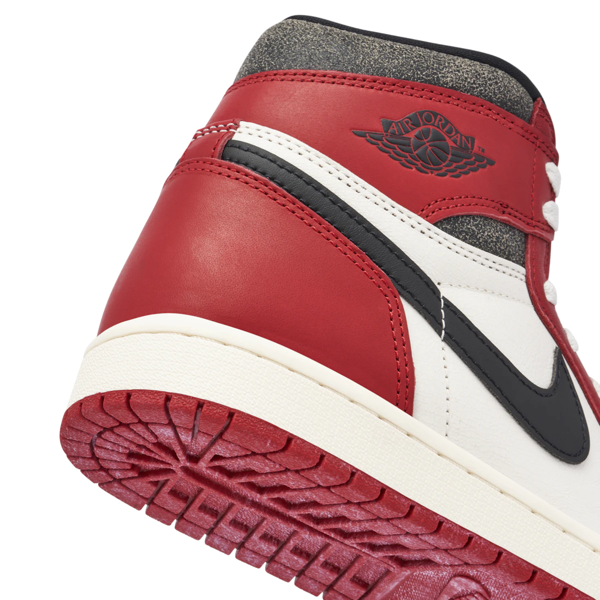 Nike Air Jordan 1 Retro High OG Chicago Lost and Found