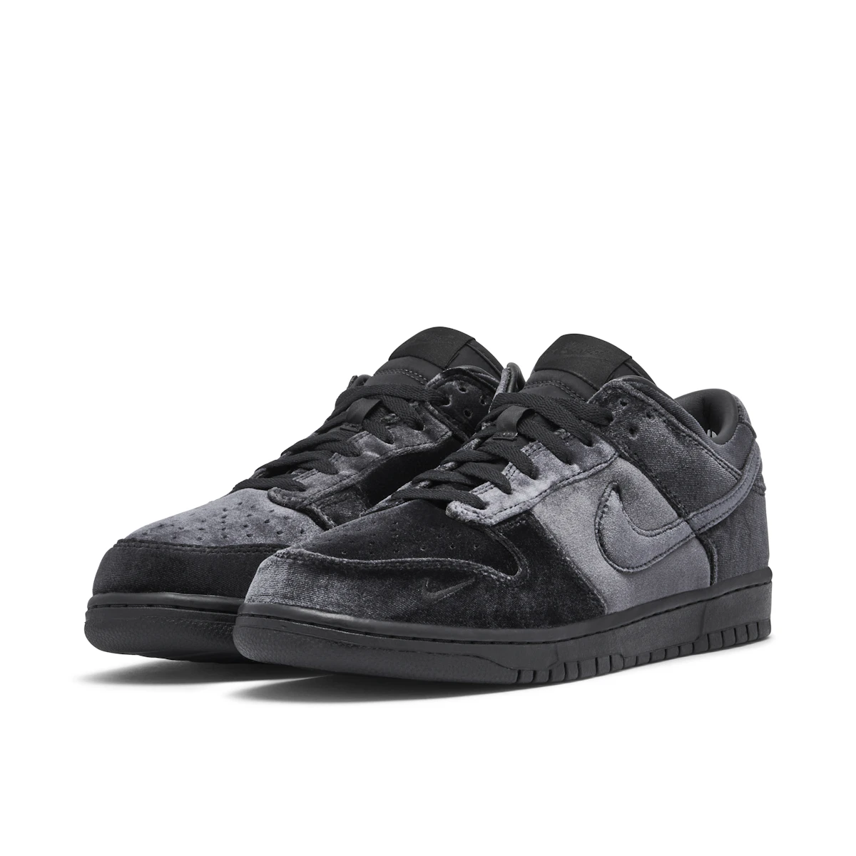 Nike Dunk Low Dover Street Market Triple Black Velvet