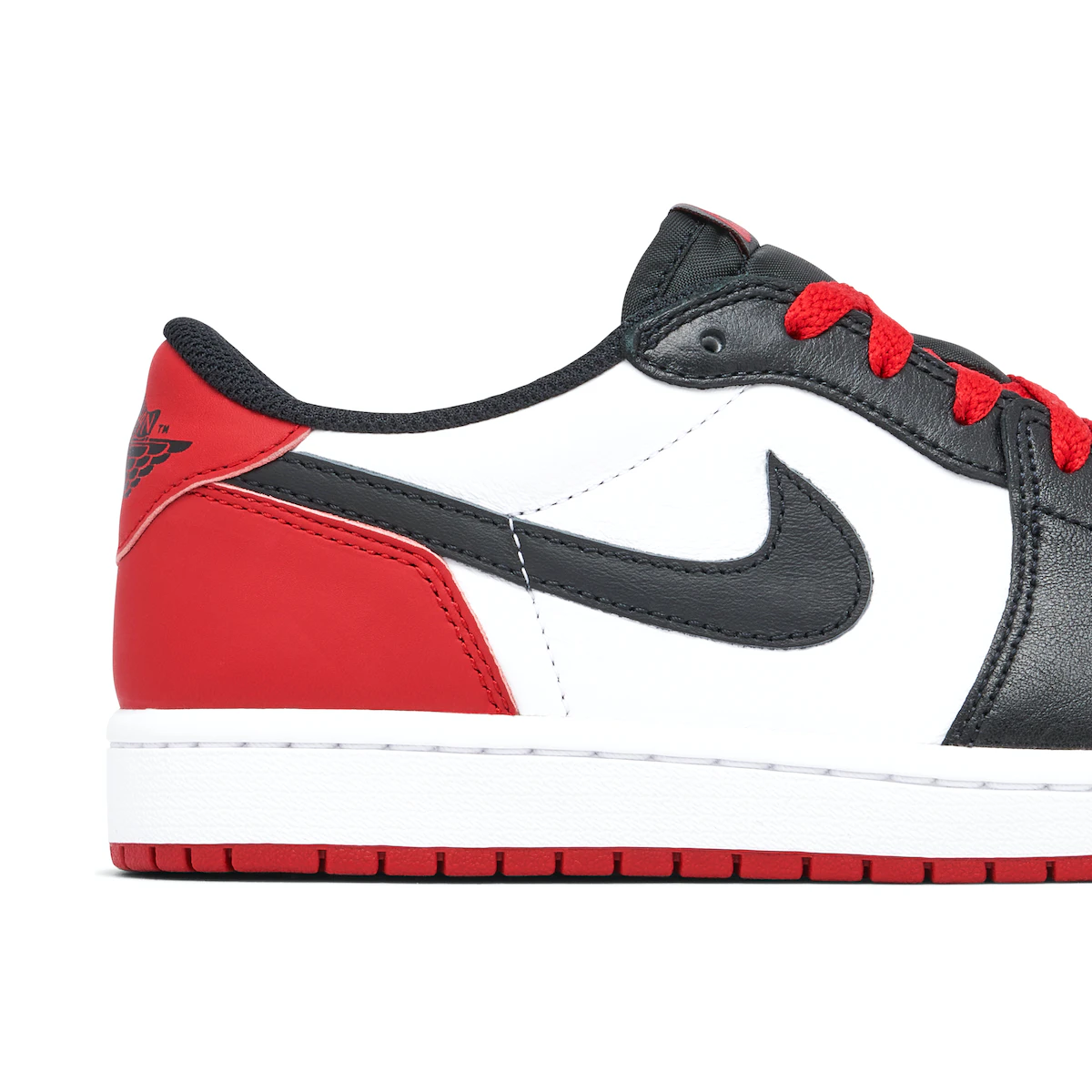 Nike Air Jordan 1 Retro Low OG Black Toe (2023)