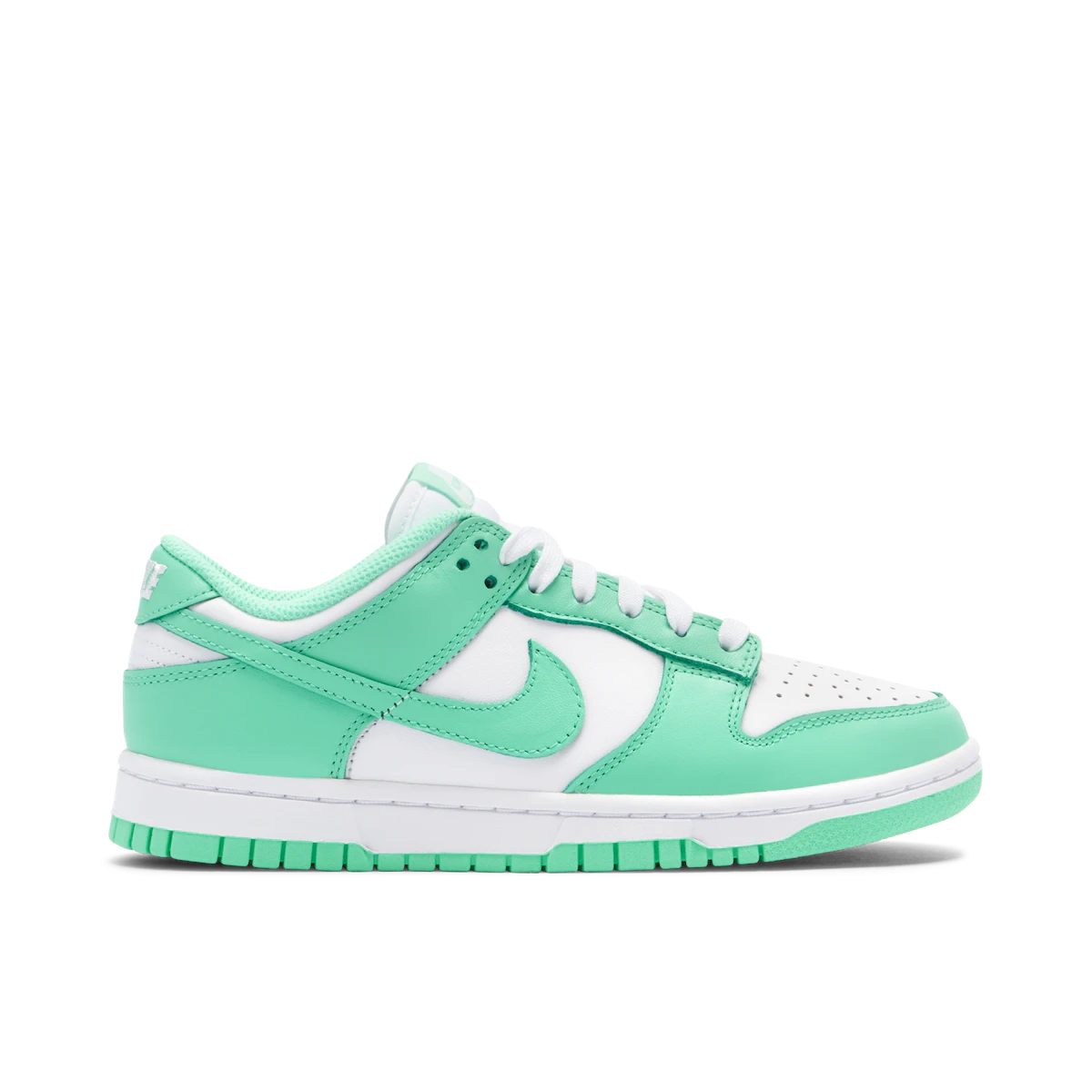 Nike Dunk Low Green Glow (W)