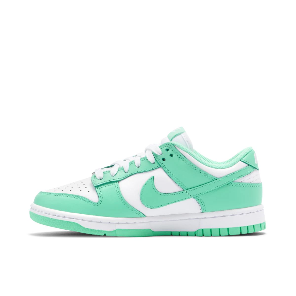 Nike Dunk Low Green Glow (W)