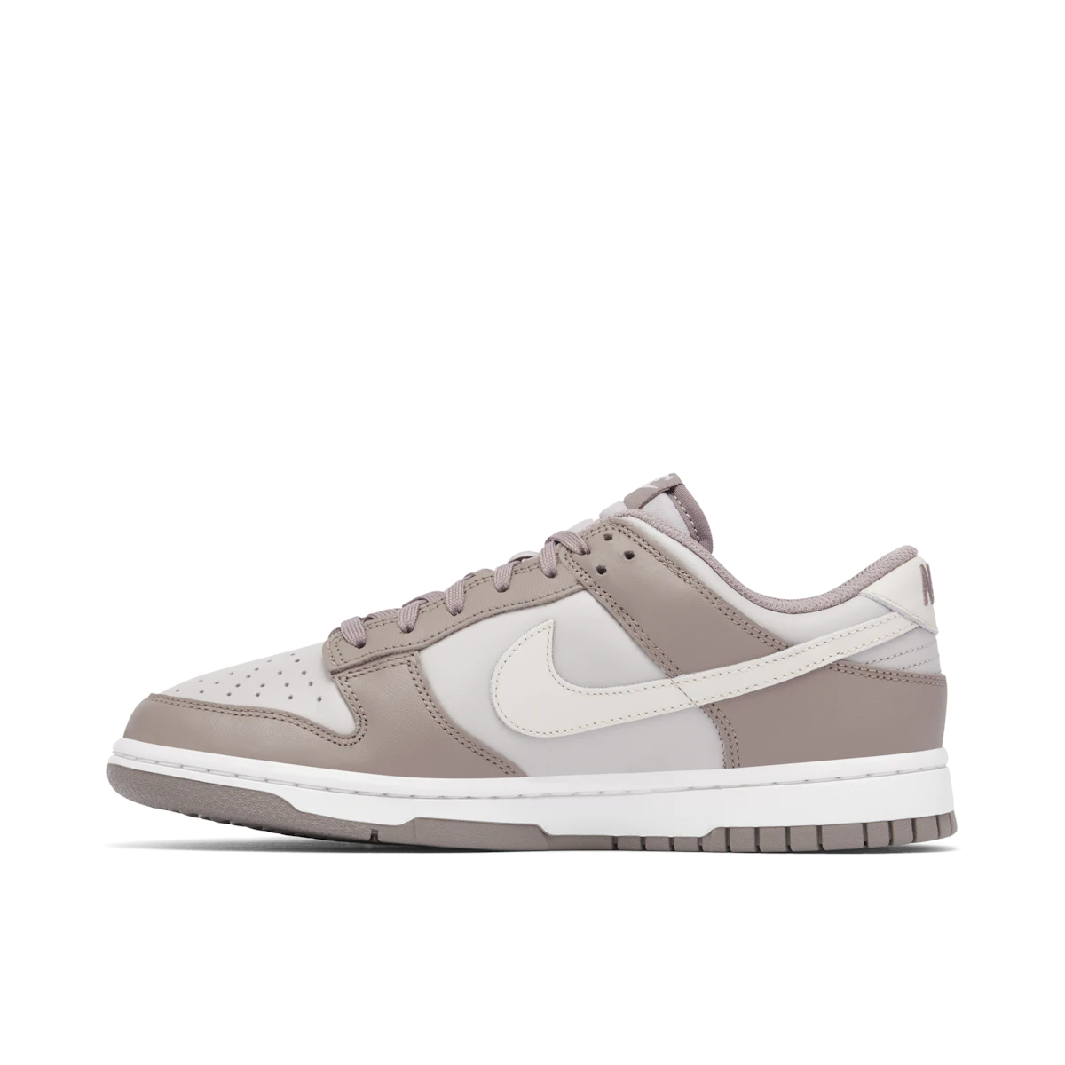 Nike Dunk Low Bone Beige (W)