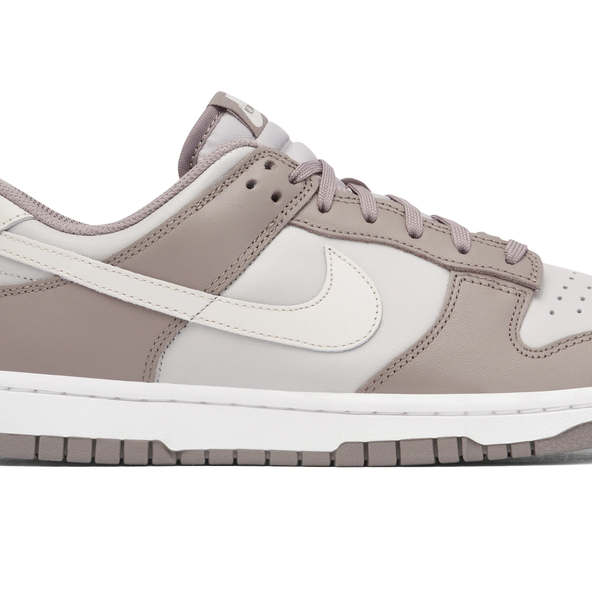 Nike Dunk Low Bone Beige (W)