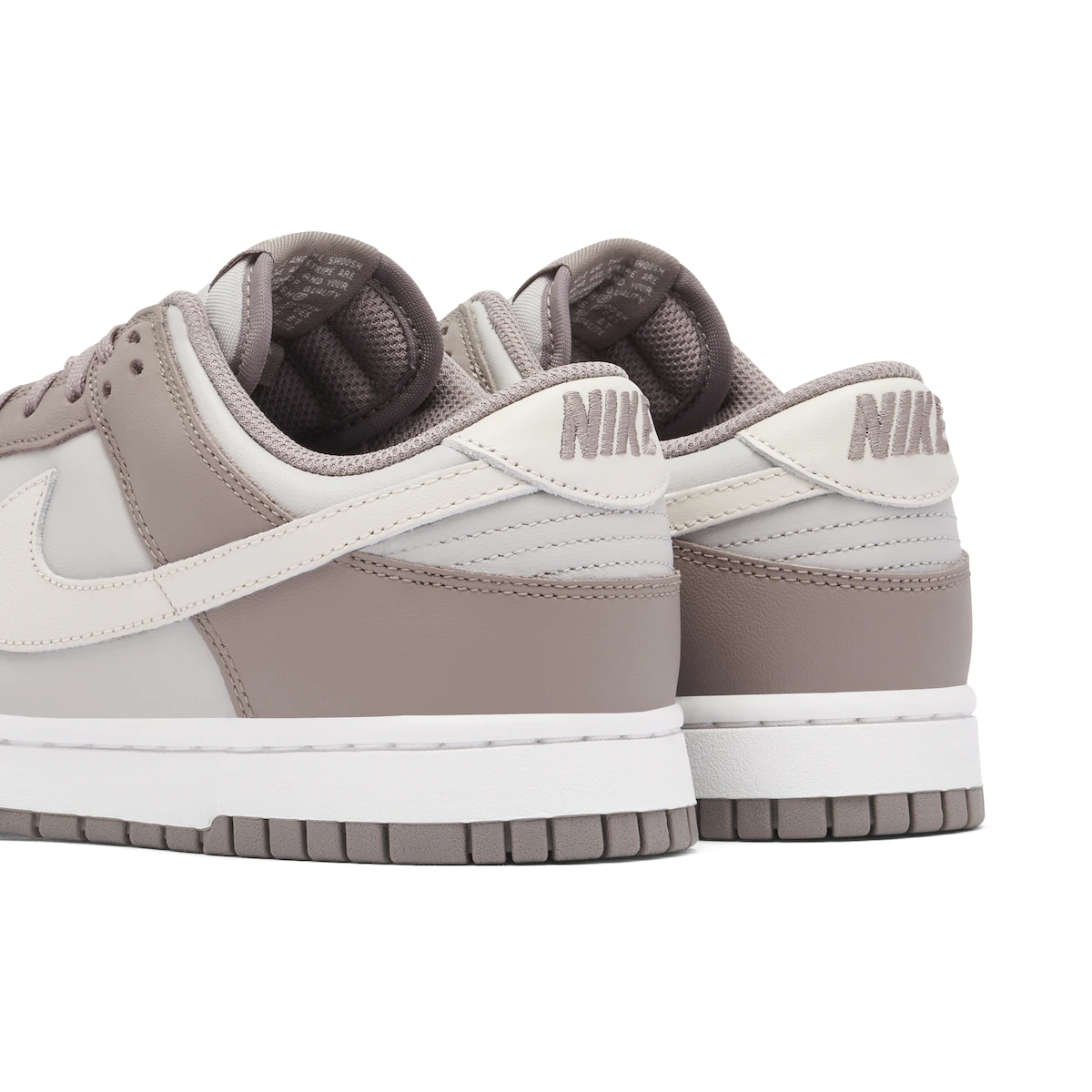 Nike Dunk Low Bone Beige (W)