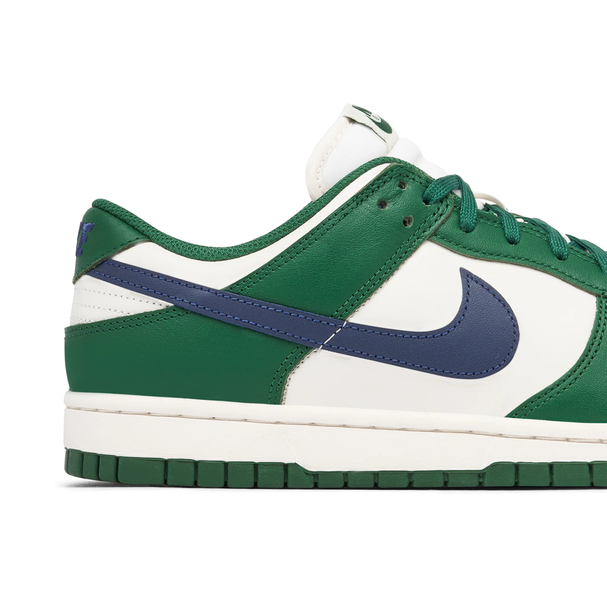 Nike Dunk Low Gorge Green